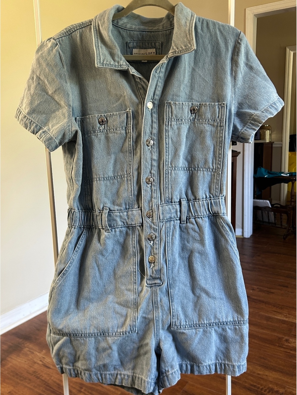 LOFT Light Wash Denim Short Sleeve Romper Size 8